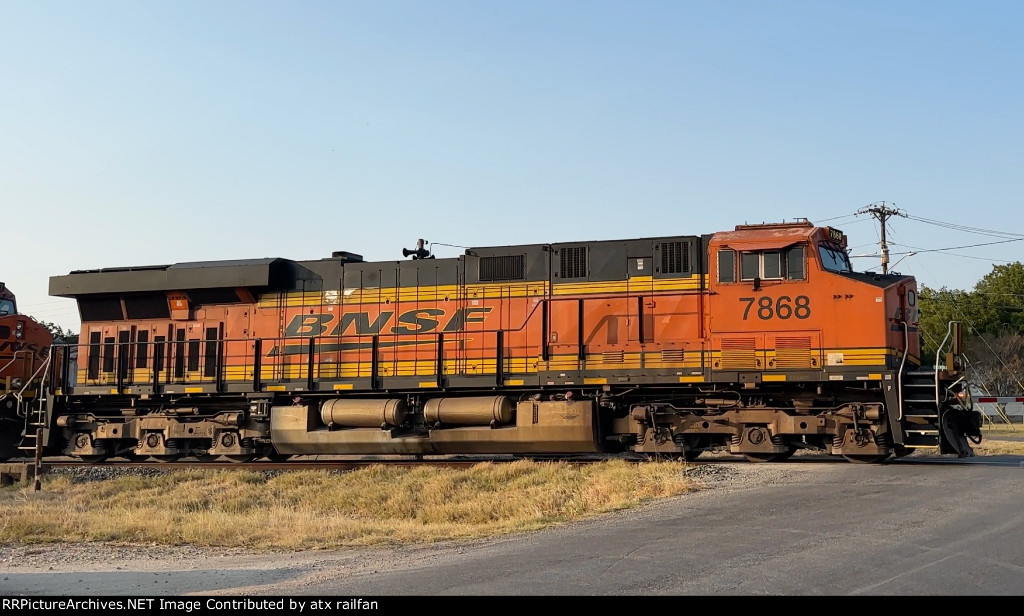 BNSF 7868